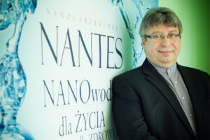 Artificial saliva with Nantes Nano-Water and gold nano-particles